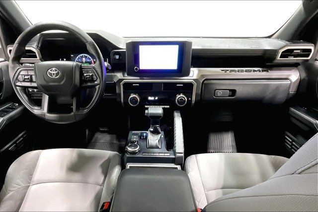 Certified 2024 Toyota Tacoma SR5 AWD/4WD image 15