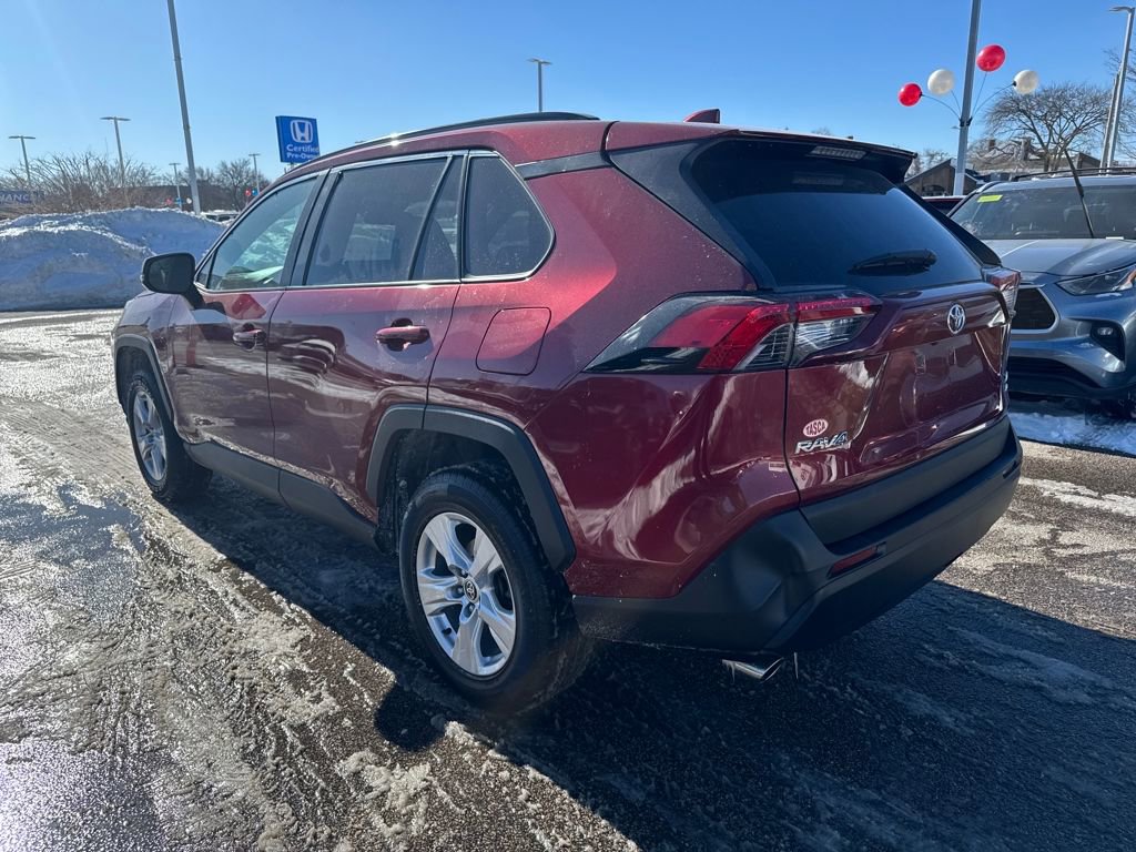 Used 2021 Toyota RAV4 XLE w/ Convenience Package image 5
