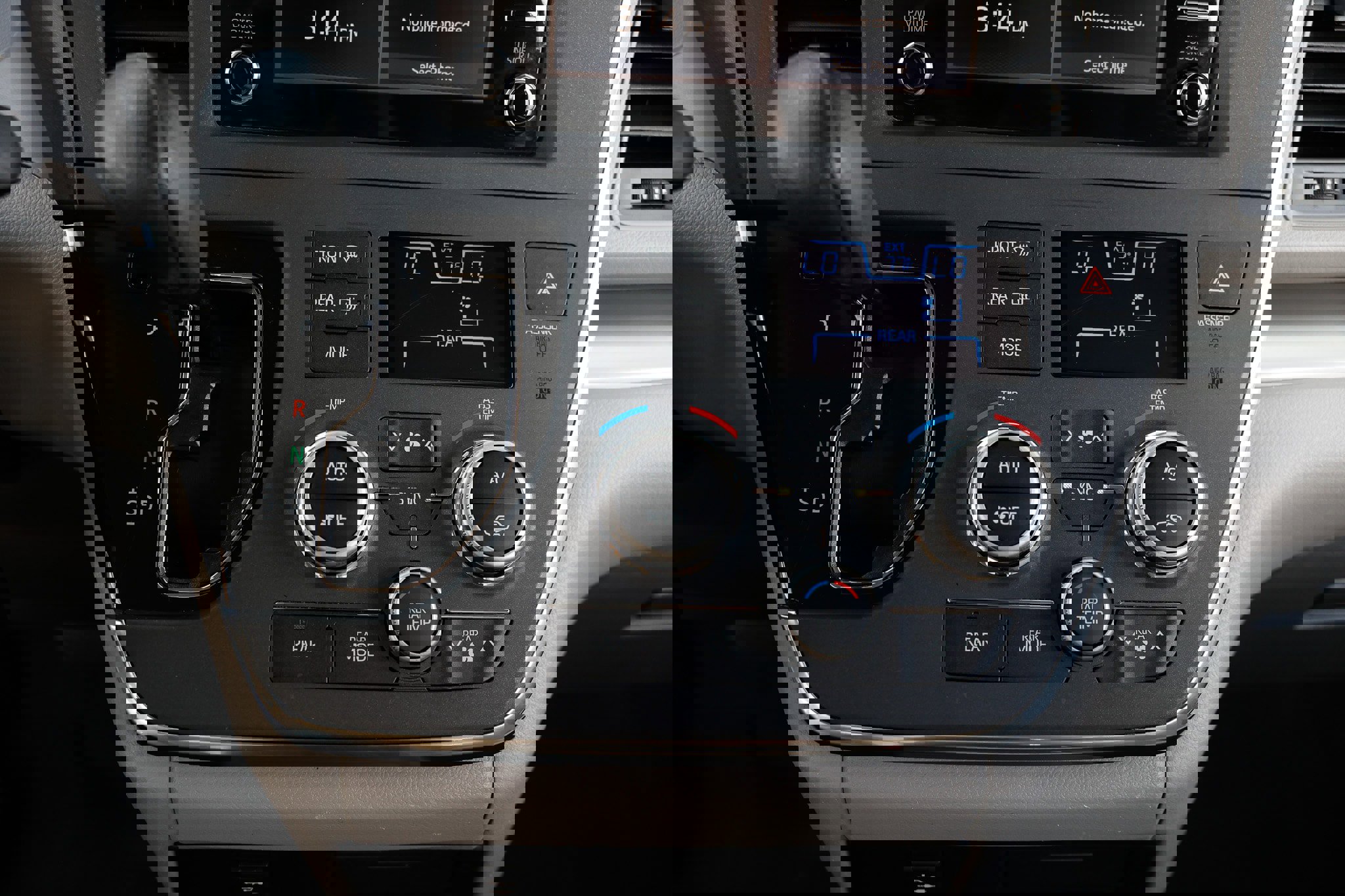 Used 2019 Toyota Sienna L image 37