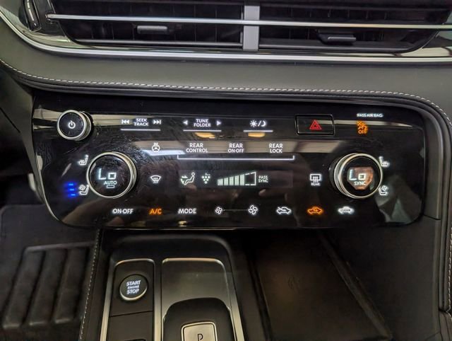 Used 2025 INFINITI QX60 Sensory w/ Lighting Package (N94) image 24