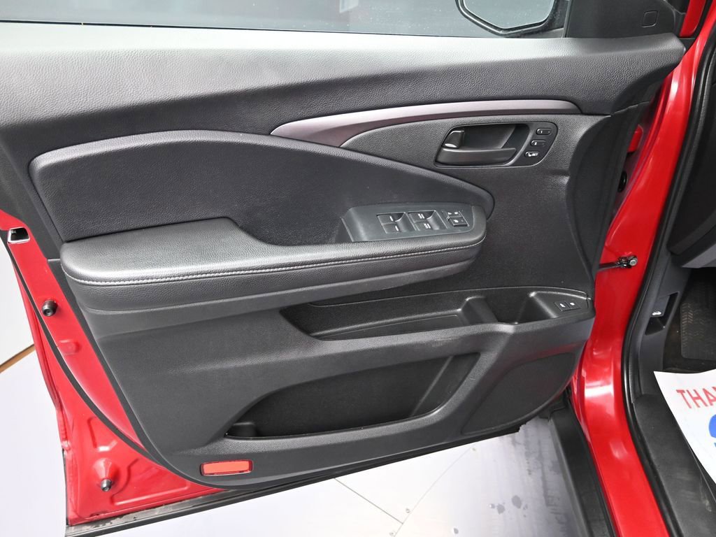 Used 2023 Honda Passport EX-L image 10