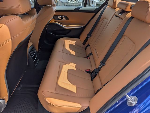 Used 2025 BMW 330i Sedan w/ M Sport Package RWD image 14