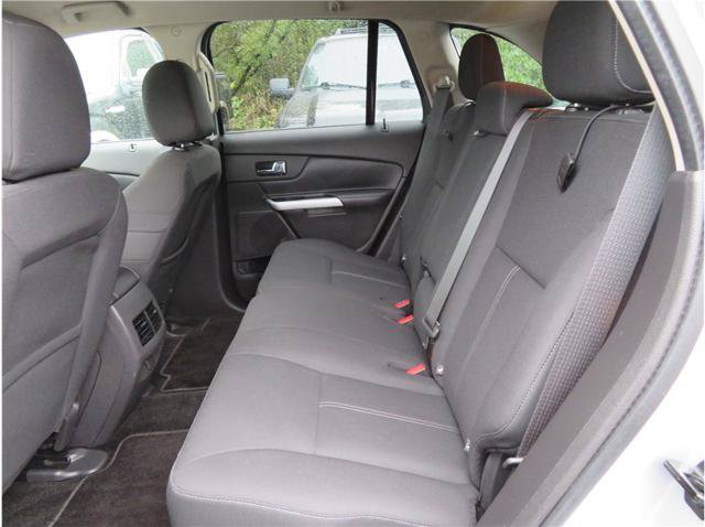 Used 2014 Ford Edge SE FWD image 4
