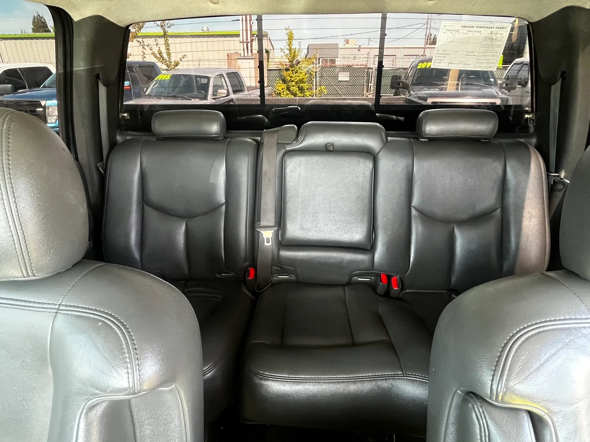Used 2005 Chevrolet Silverado 2500 LT w/ Heavy-Duty Power Package AWD/4WD image 10