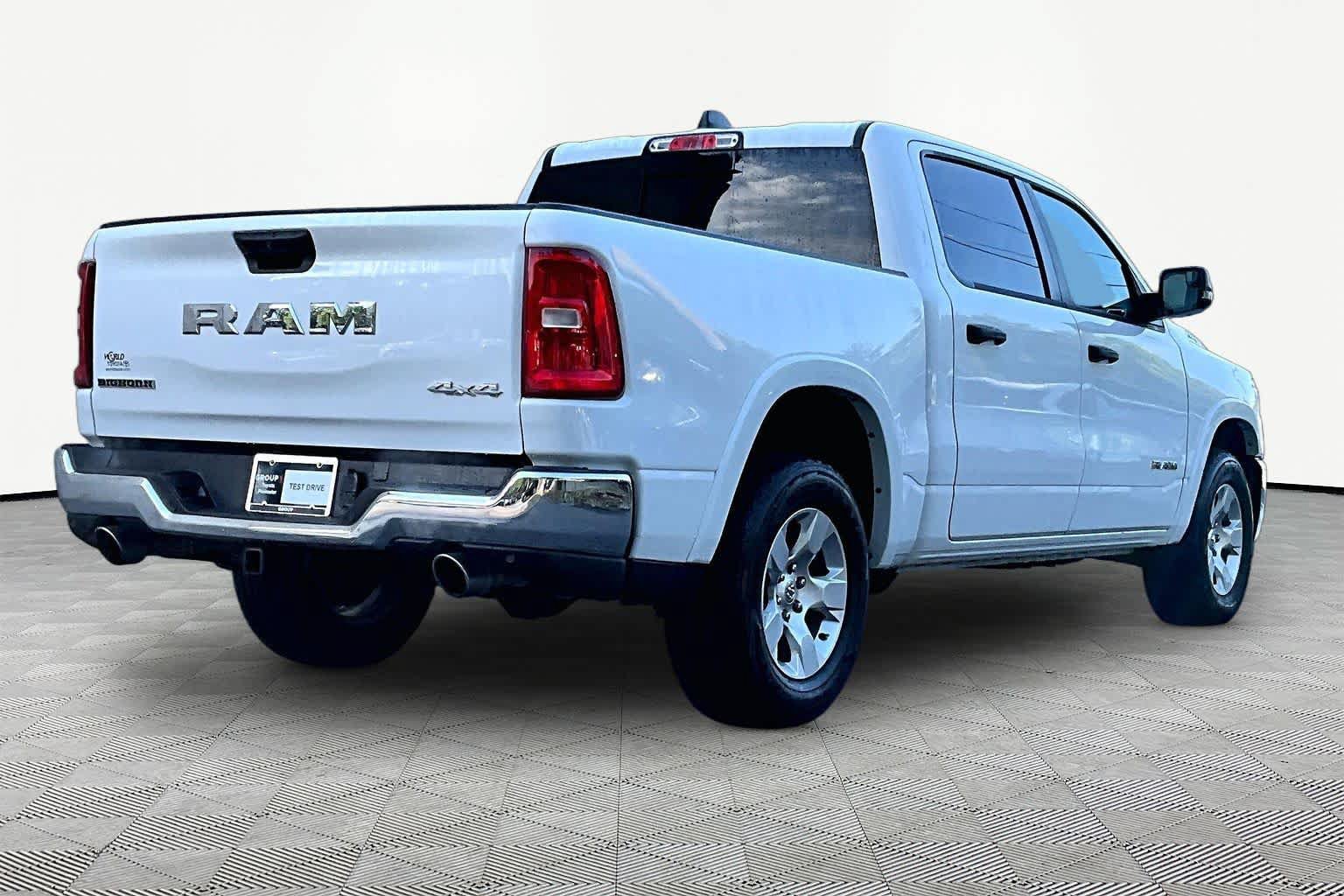 Used 2025 RAM 1500 Big Horn AWD/4WD image 13
