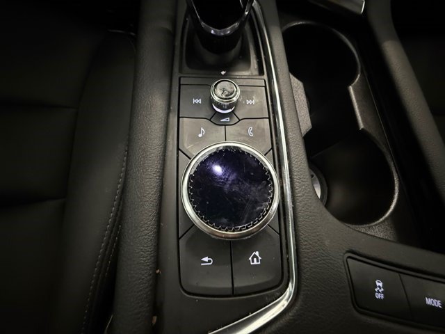 Certified 2023 Cadillac XT5 Luxury FWD image 5