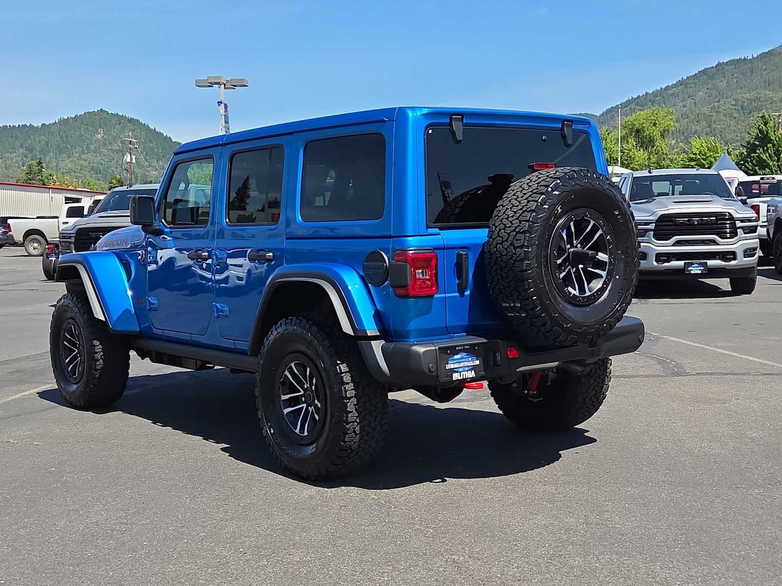 New 2026 Jeep Wrangler Unlimited Rubicon AWD/4WD image 12