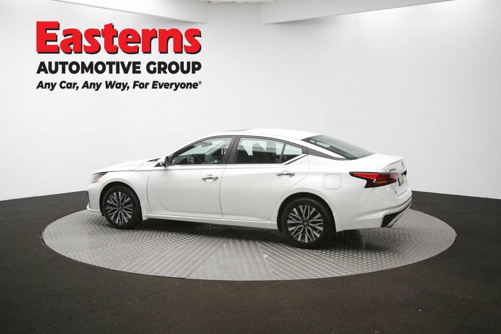 Used 2024 Nissan Altima 2.5 SV w/ SV Premium Package AWD/4WD image 64