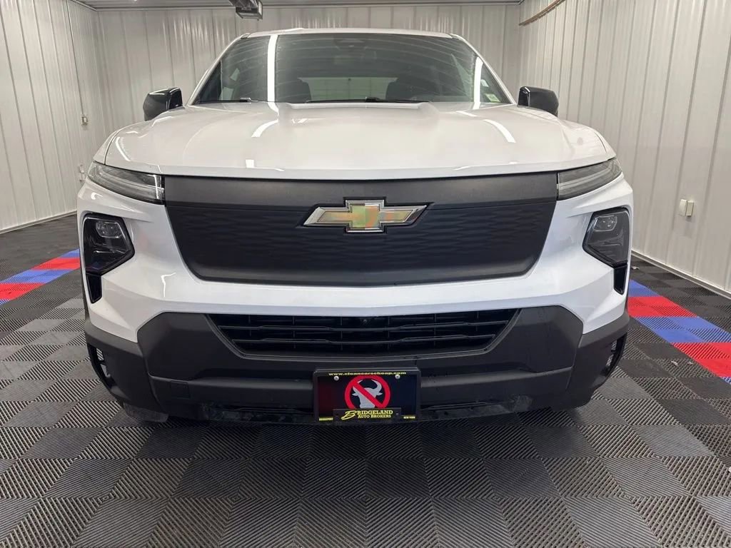 Used 2025 Chevrolet Silverado EV W/T w/ WT Plus Package AWD/4WD image 7