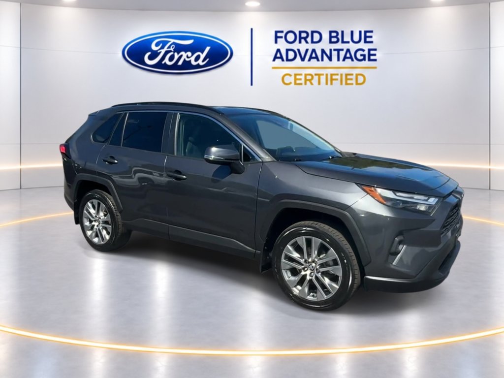 Used 2023 Toyota RAV4 XLE Premium AWD/4WD image 3