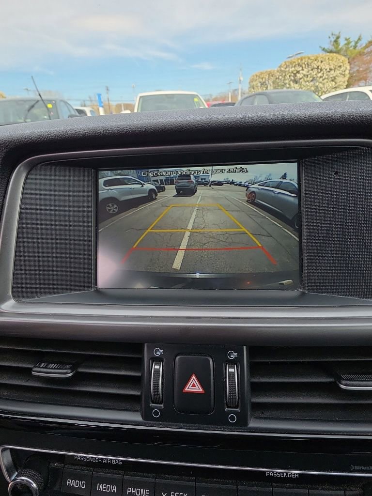 Used 2018 Kia Optima LX w/ 17" Alloy Wheels Package image 18