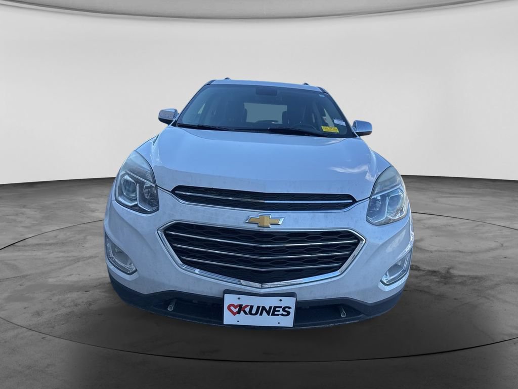 Used 2017 Chevrolet Equinox Premier w/ Enhanced Convenience Package AWD/4WD image 10