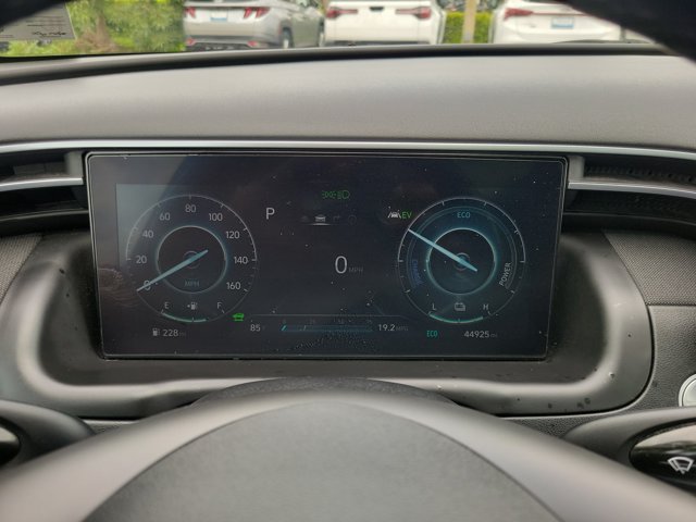 Certified 2024 Hyundai Tucson Limited AWD/4WD image 26