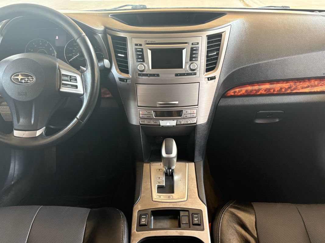 Used 2012 Subaru Outback 2.5i Limited AWD/4WD image 12