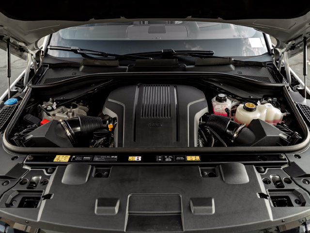 New 2026 Land Rover Range Rover Sport Dynamic SE AWD/4WD image 40