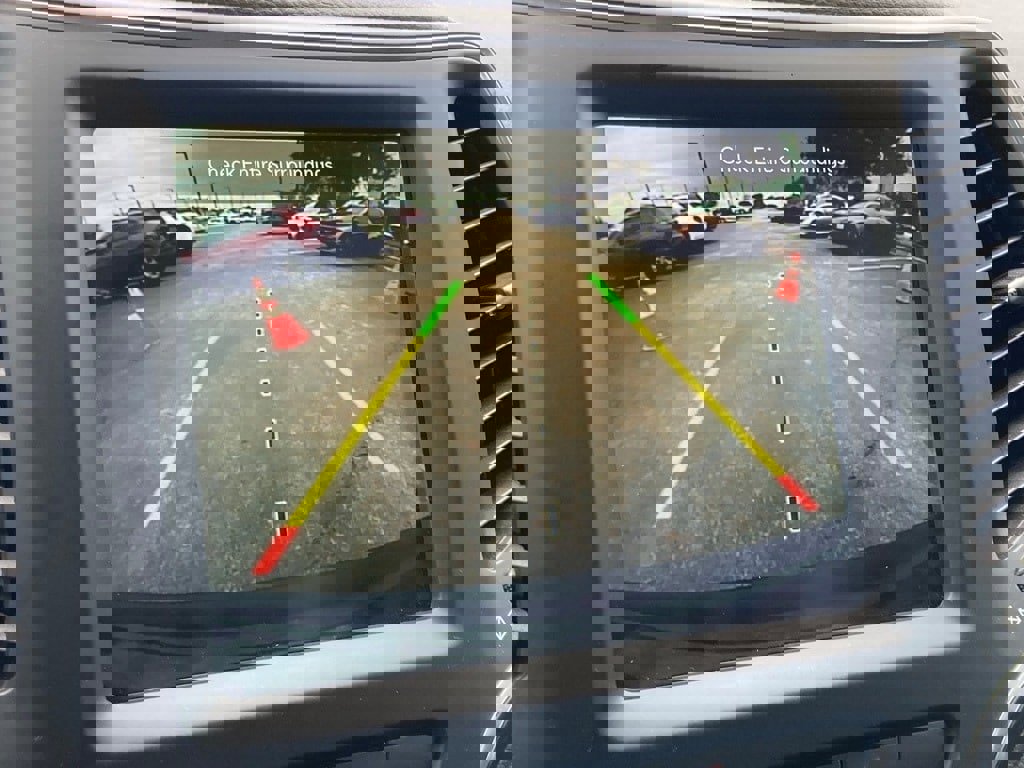 Used 2023 Jeep Cherokee Altitude Lux image 22