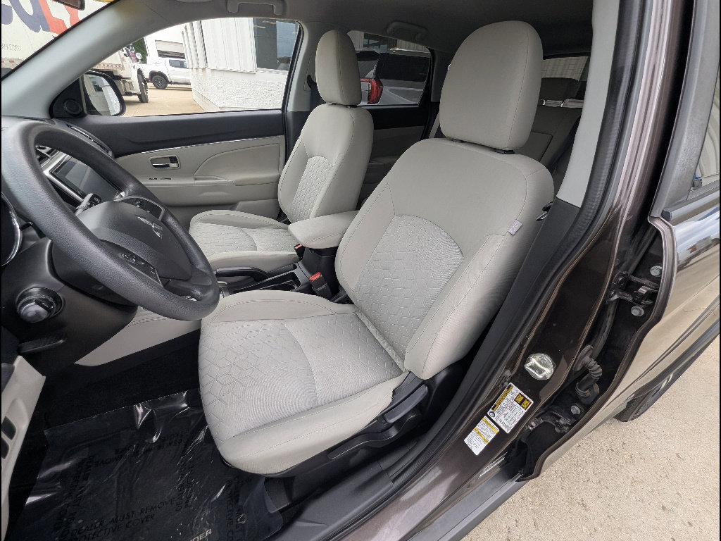 Used 2020 Mitsubishi Outlander Sport ES FWD image 18