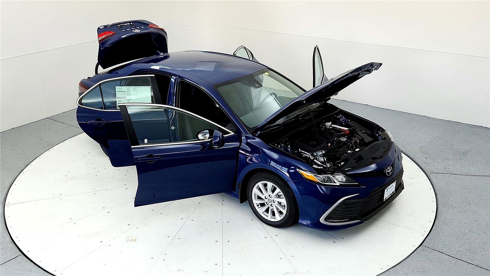 Certified 2023 Toyota Camry LE image 17