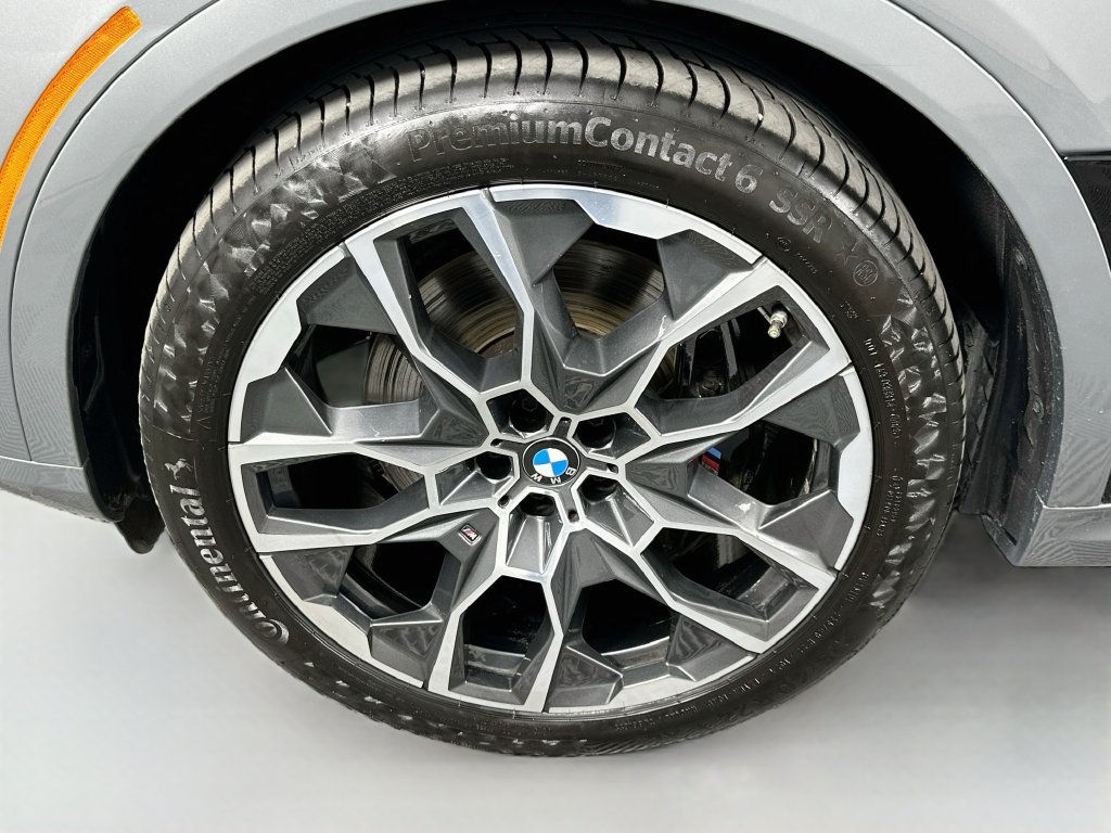 Certified 2024 BMW X7 M60i w/ Executive Package AWD/4WD image 33