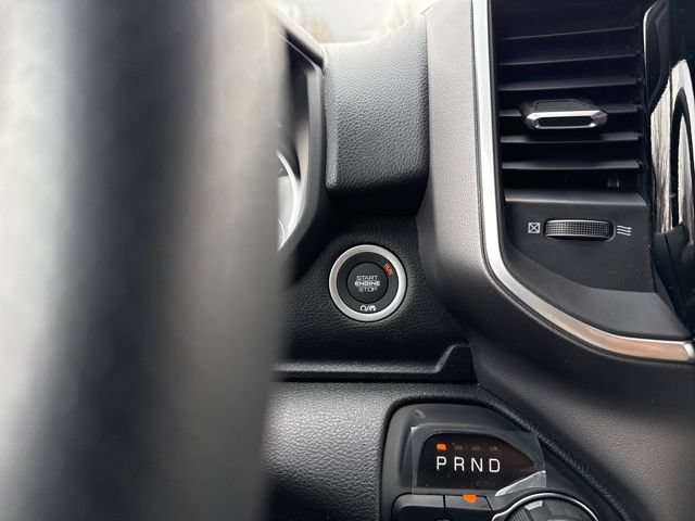 New 2026 RAM 1500 Express AWD/4WD image 18