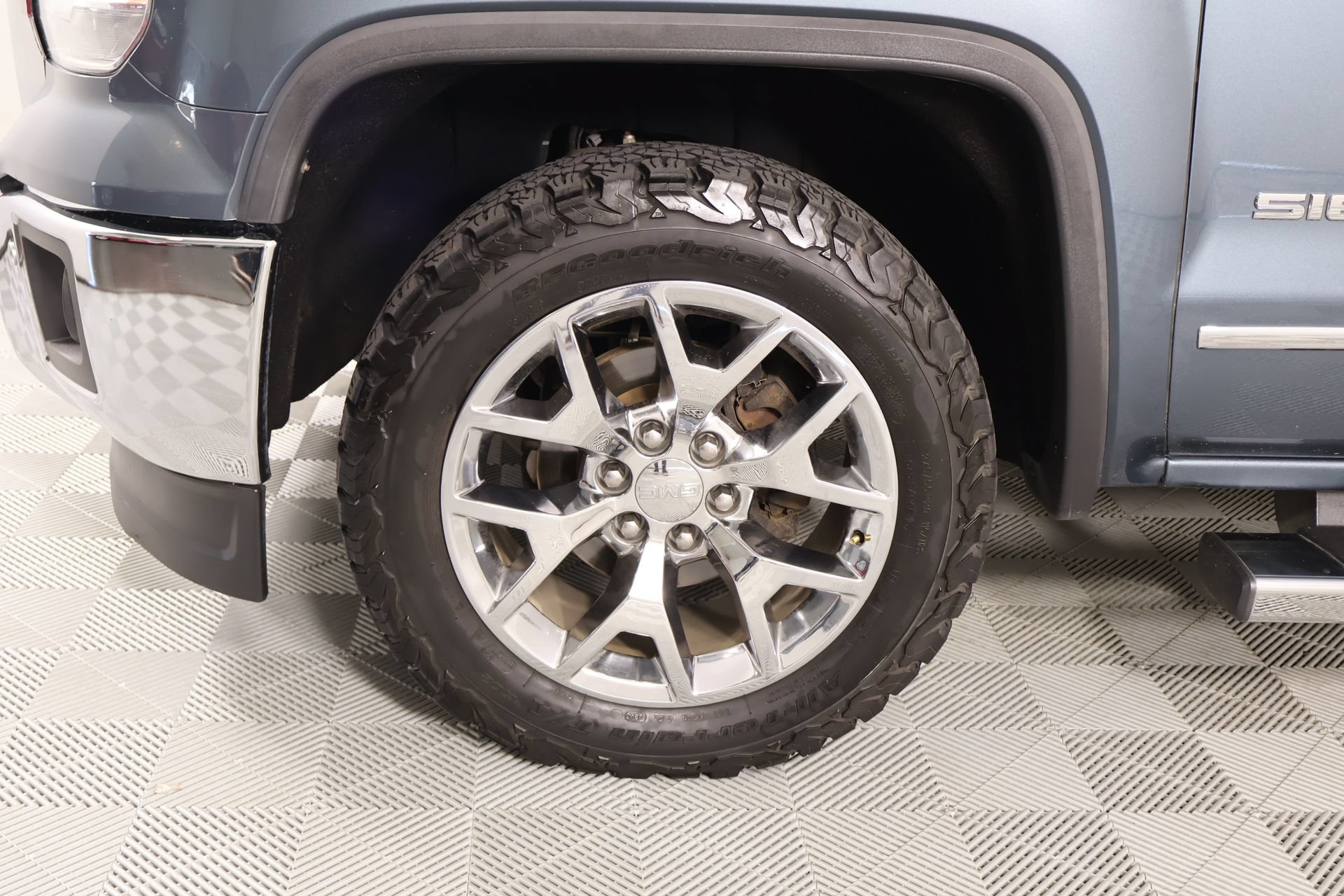 Used 2014 GMC Sierra 1500 SLT w/ SLT Crew Cab Value Package RWD image 16