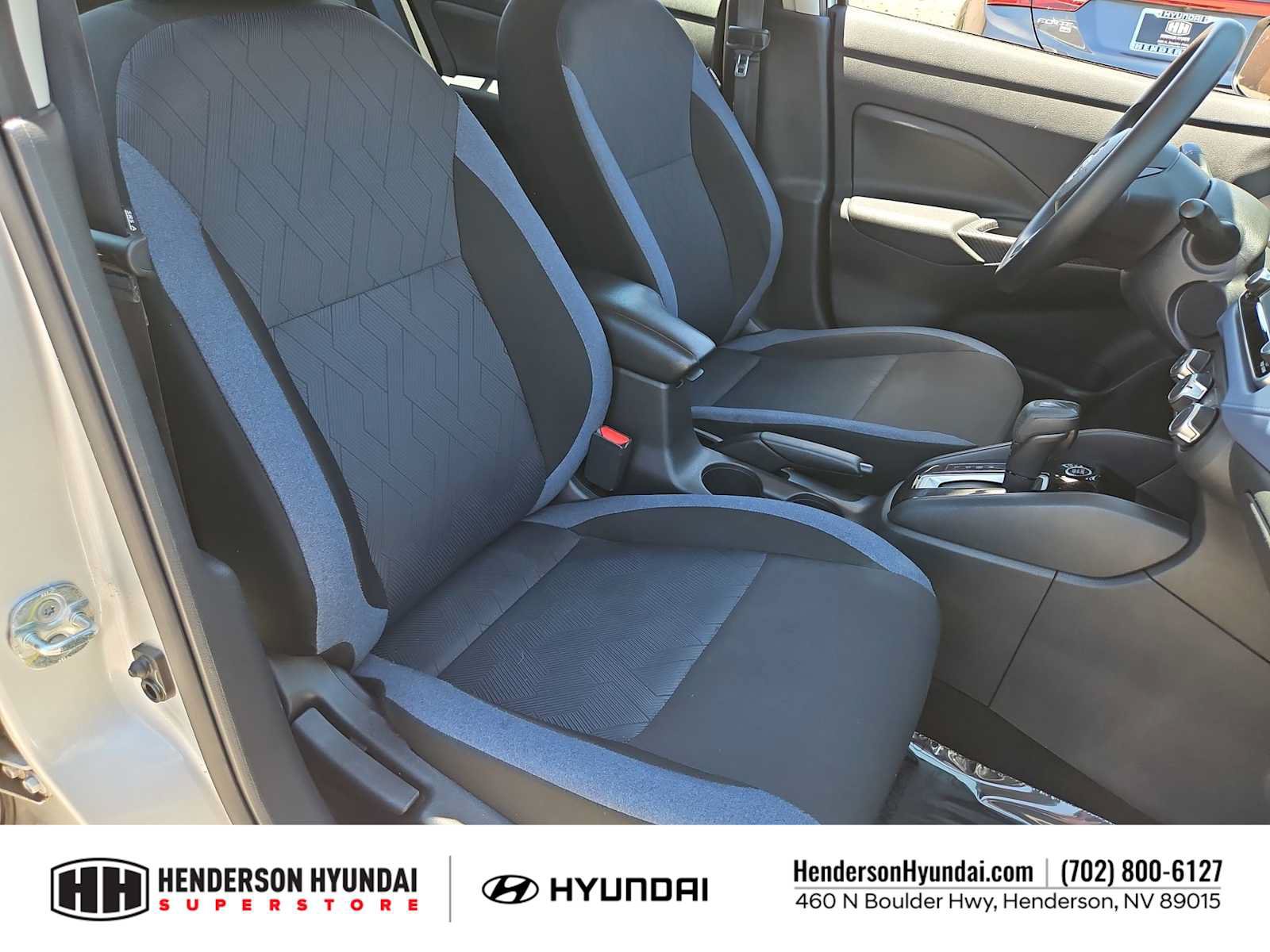 Used 2023 Nissan Versa SV FWD image 21