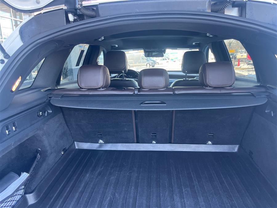 Used 2017 Mercedes-Benz GLC 300 4MATIC image 11