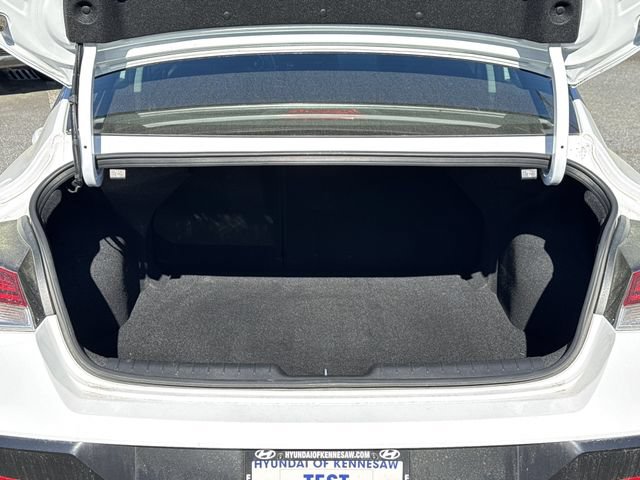 Used 2025 Hyundai Elantra SEL FWD image 18
