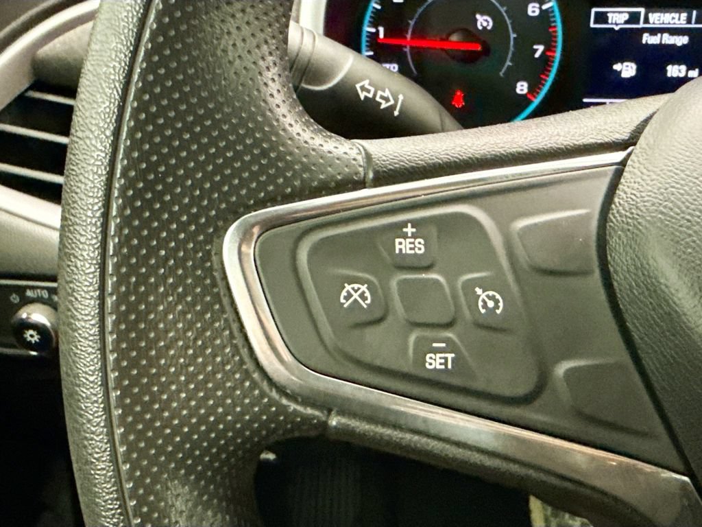 Used 2020 Chevrolet Malibu LS w/ LPO, Convenience Package 2 FWD image 11