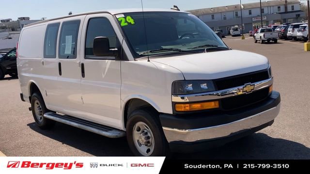Certified 2024 Chevrolet Express 2500 w/ Driver Convenience Package RWD image 2
