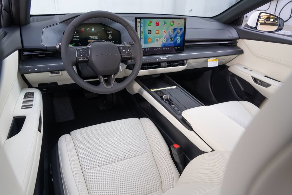 New 2026 Lexus ES 350e FWD image 14