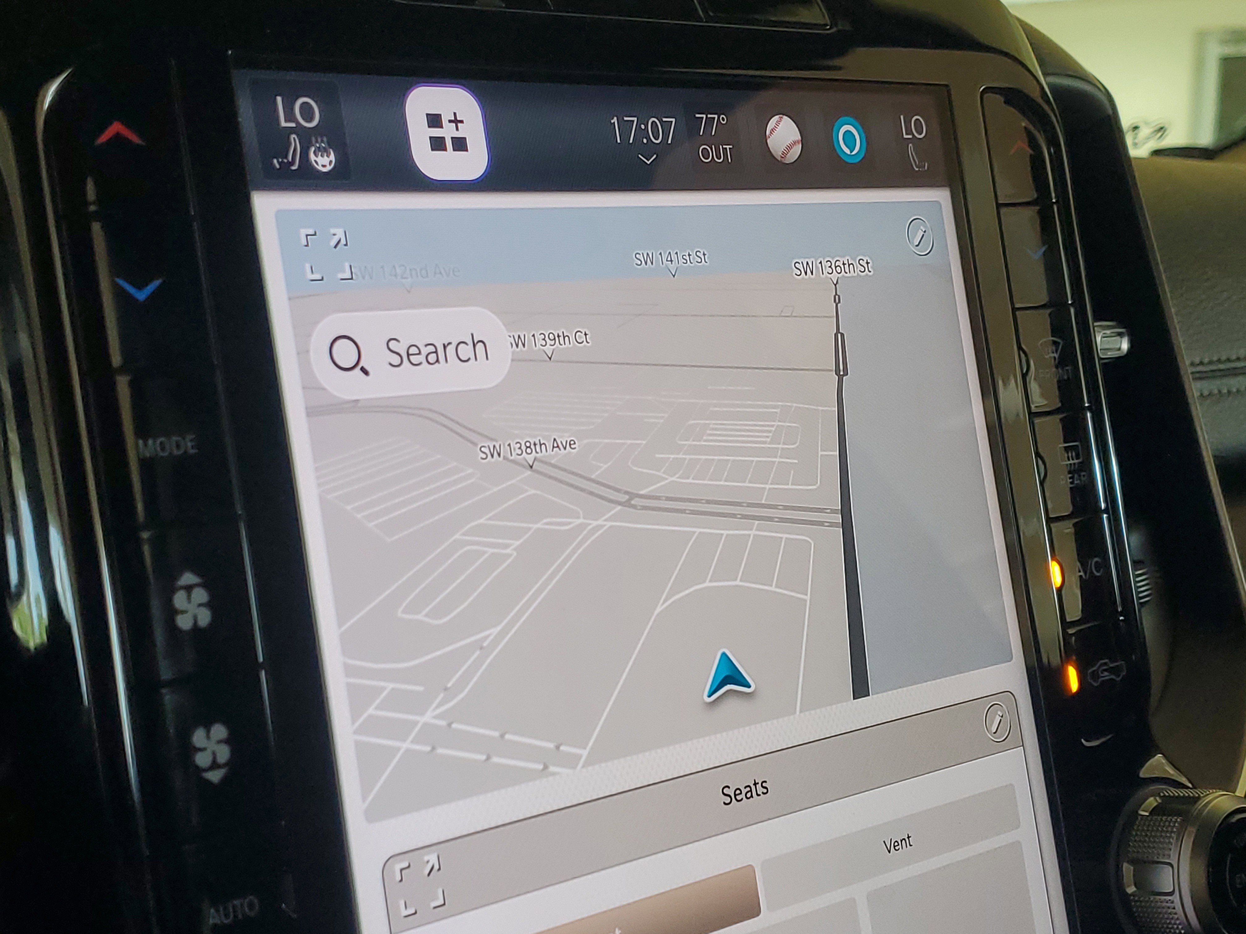 Used 2025 RAM 1500 Laramie image 26