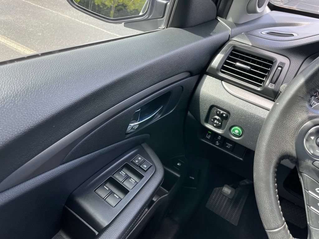 Certified 2020 Honda Ridgeline RTL image 23