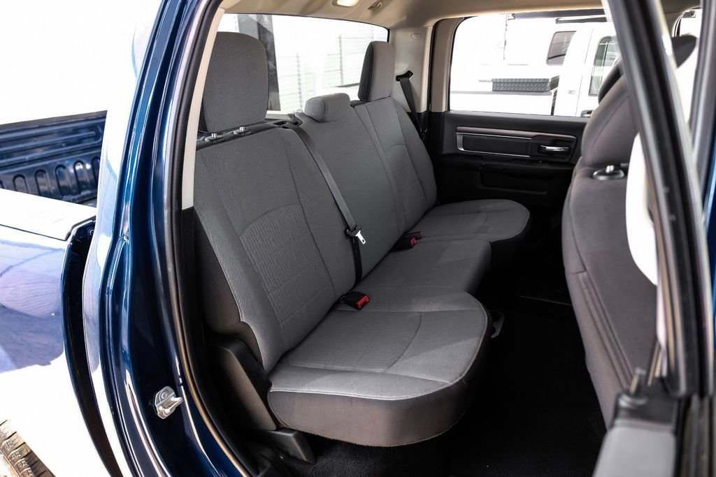 Used 2021 RAM 1500 Classic SLT image 31