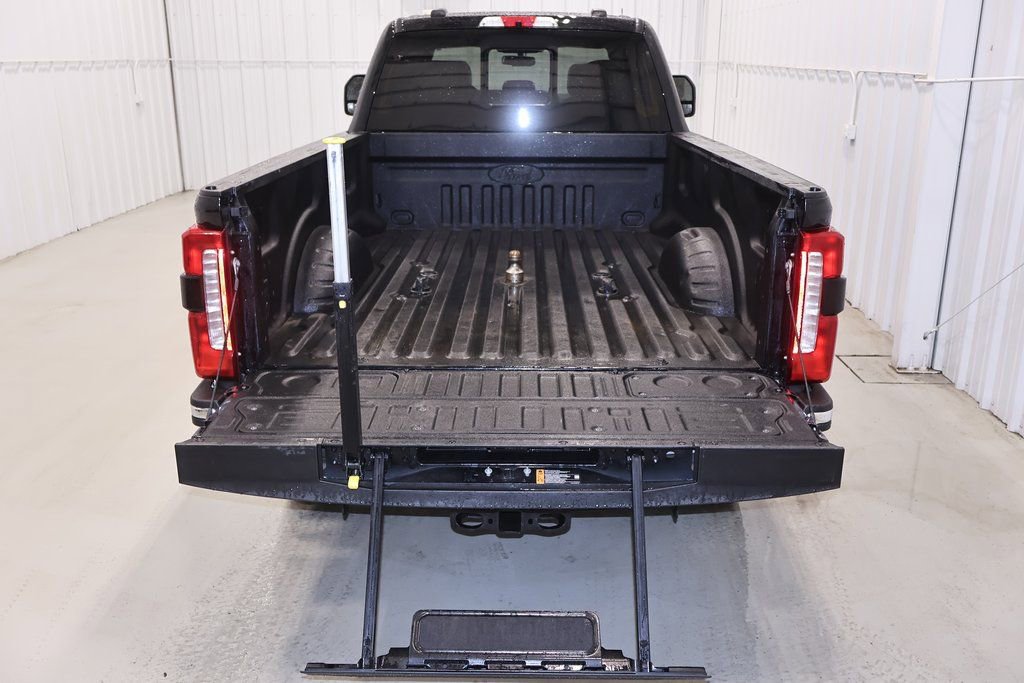 Certified 2023 Ford F350 Lariat w/ Lariat Ultimate Package image 44