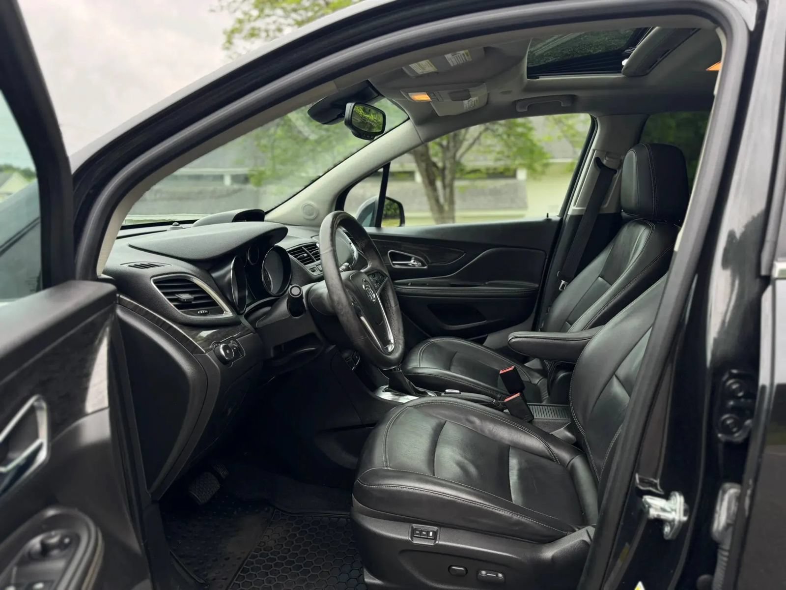 Used 2014 Buick Encore Leather AWD/4WD image 11