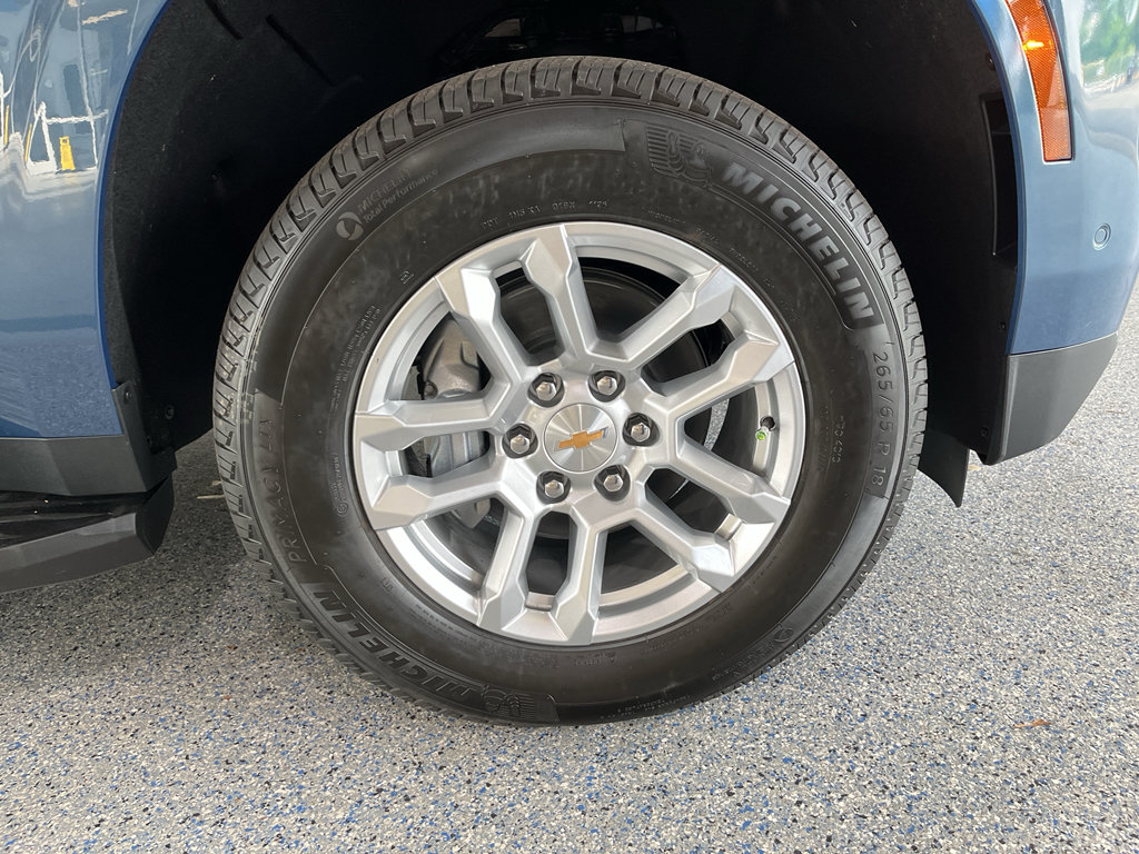 New 2026 Chevrolet Suburban LS w/ Max Trailering Package RWD image 34