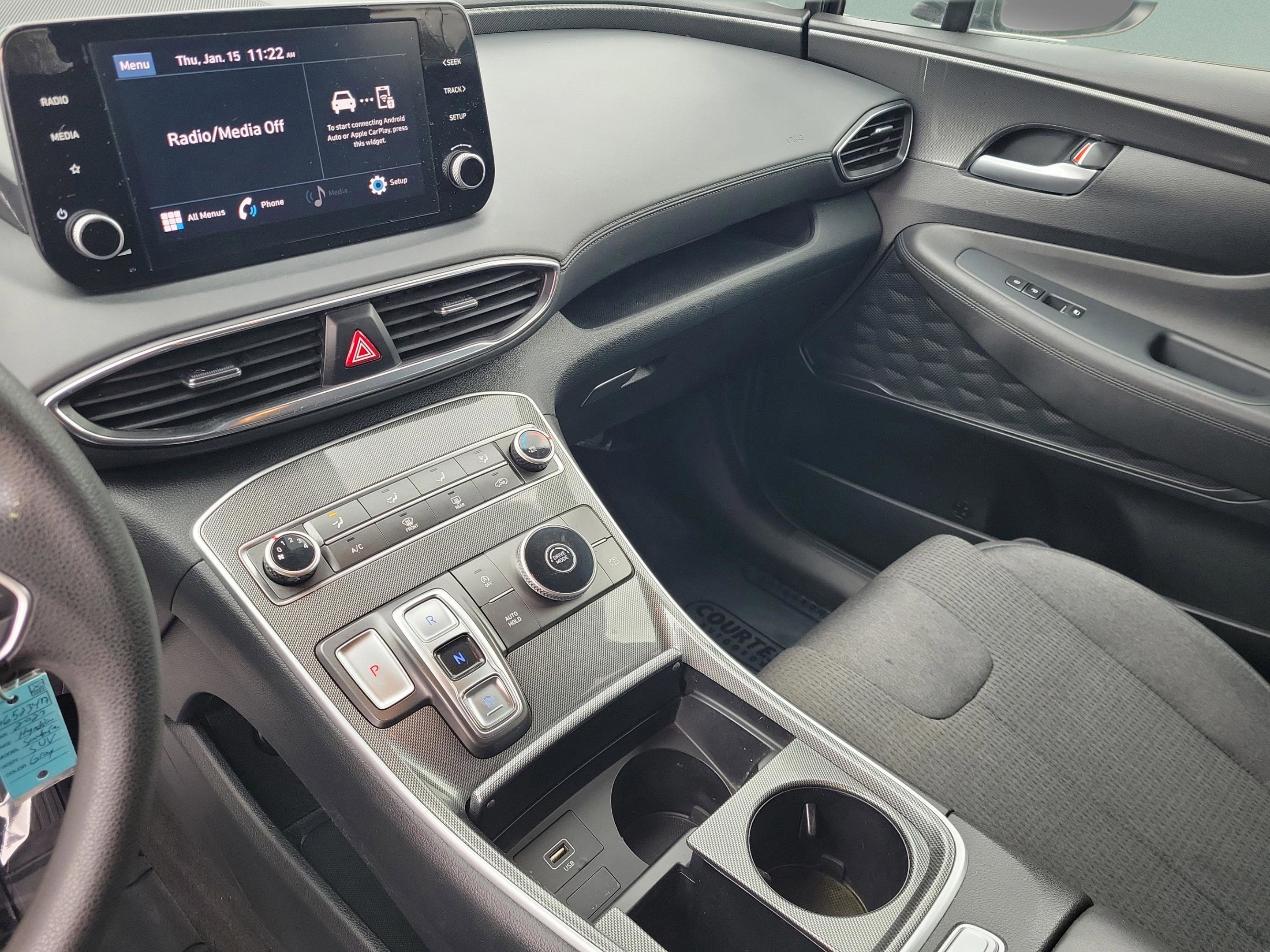 Certified 2023 Hyundai Santa Fe SE image 31