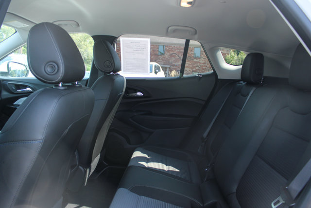 Used 2024 Chevrolet Trax LT w/ Driver Confidence Package FWD image 29
