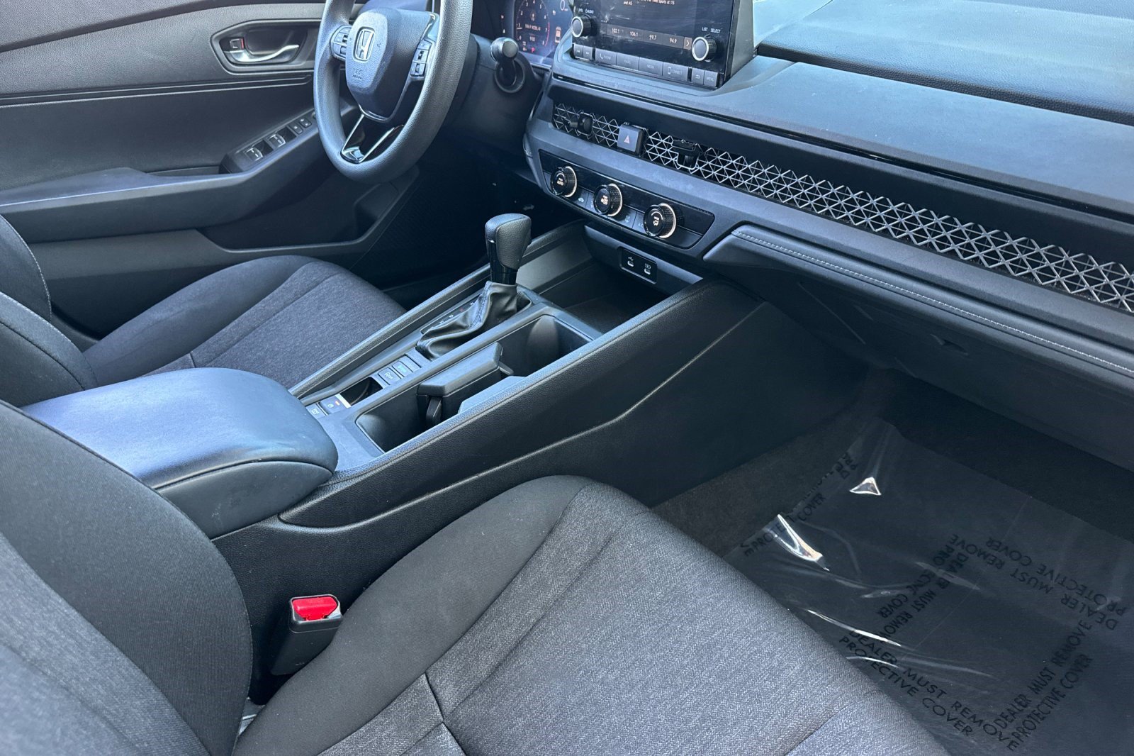 Used 2023 Honda Accord LX image 32