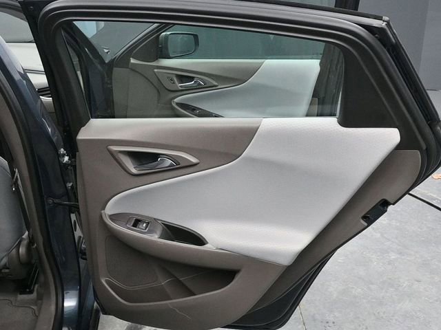 Used 2019 Chevrolet Malibu LS image 9