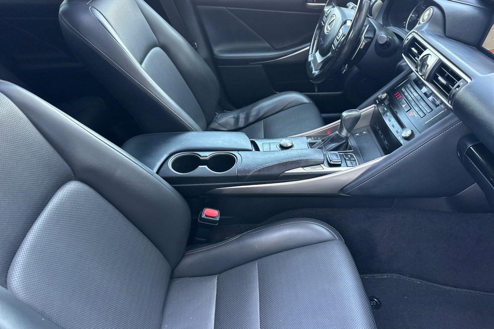 Used 2017 Lexus IS 200t w/ Navigation System Package image 30