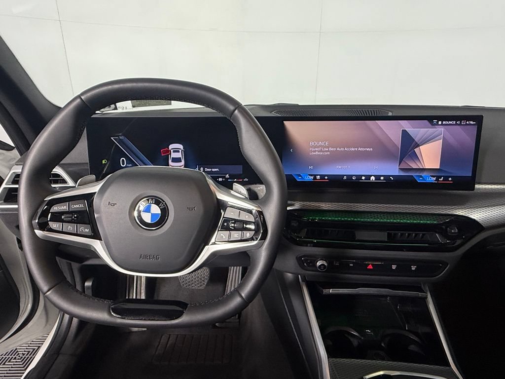 Used 2025 BMW 330i xDrive Sedan AWD/4WD image 15