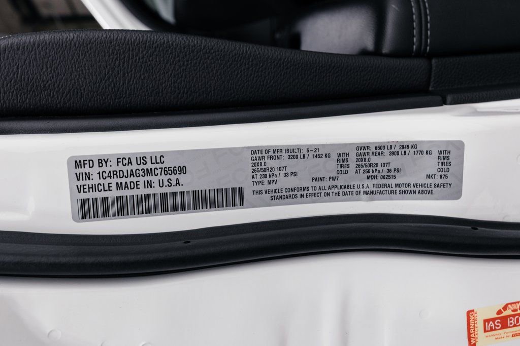 Used 2021 Dodge Durango SXT image 30