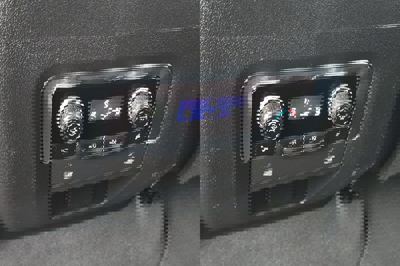 Used 2022 Chevrolet Suburban High Country w/ Premium Package AWD/4WD image 14