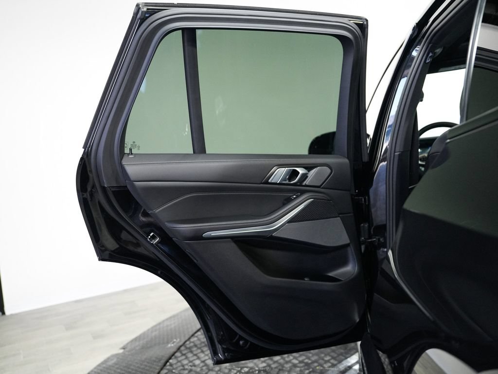 Used 2025 BMW X5 M60i w/ Parking Assistance Package AWD/4WD image 13