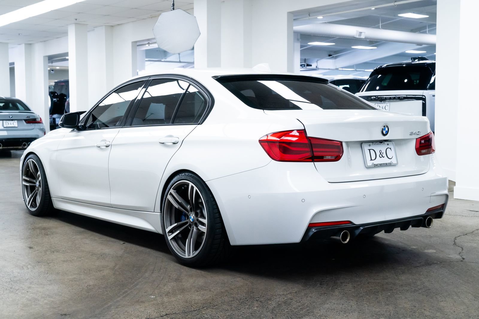 Used 2016 BMW 340i Sedan image 4