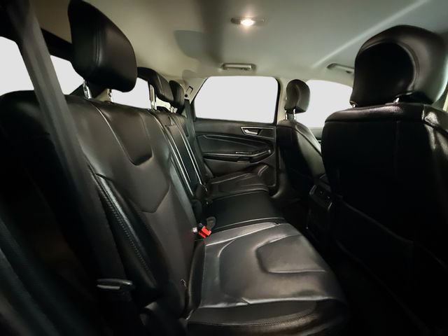 Used 2017 Ford Edge Titanium w/ Technology Package FWD image 27