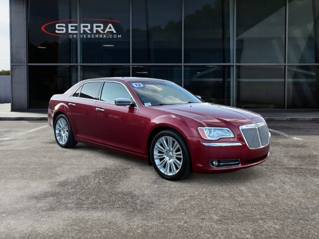 Used 2013 Chrysler 300 C RWD image 7