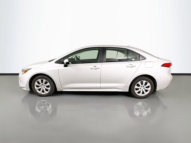 Used 2024 Toyota Corolla LE image 4